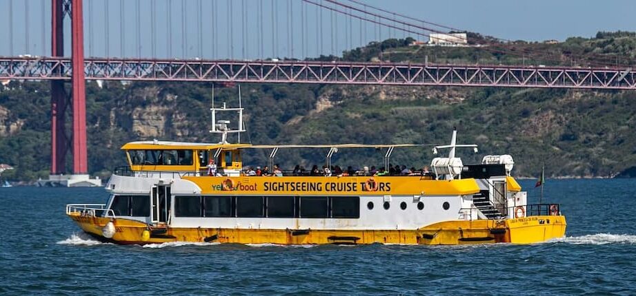 Cruise on the Tagus River in Lisbon